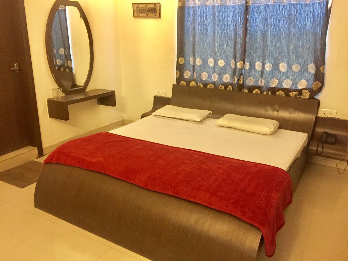 Hotel Shiva Sehore Buitenkant foto