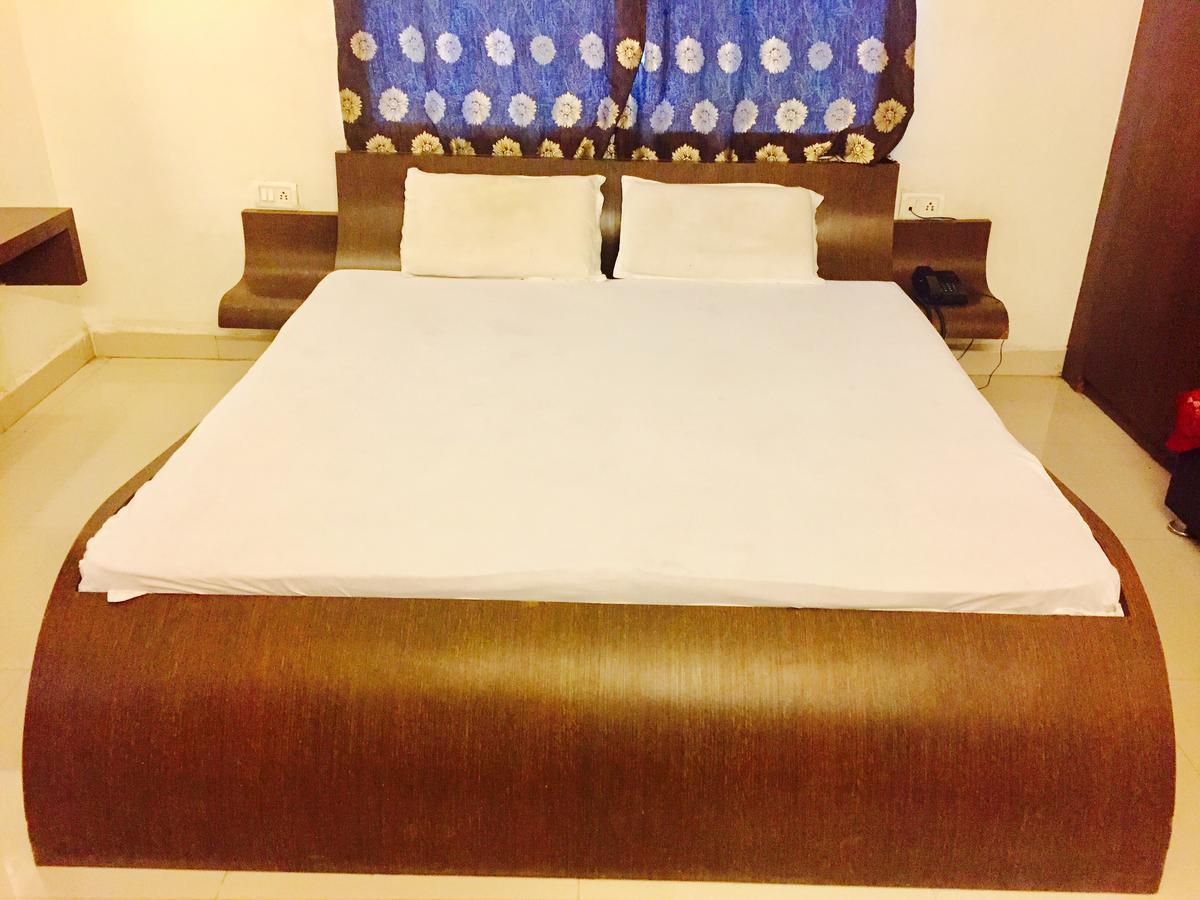 Hotel Shiva Sehore Buitenkant foto