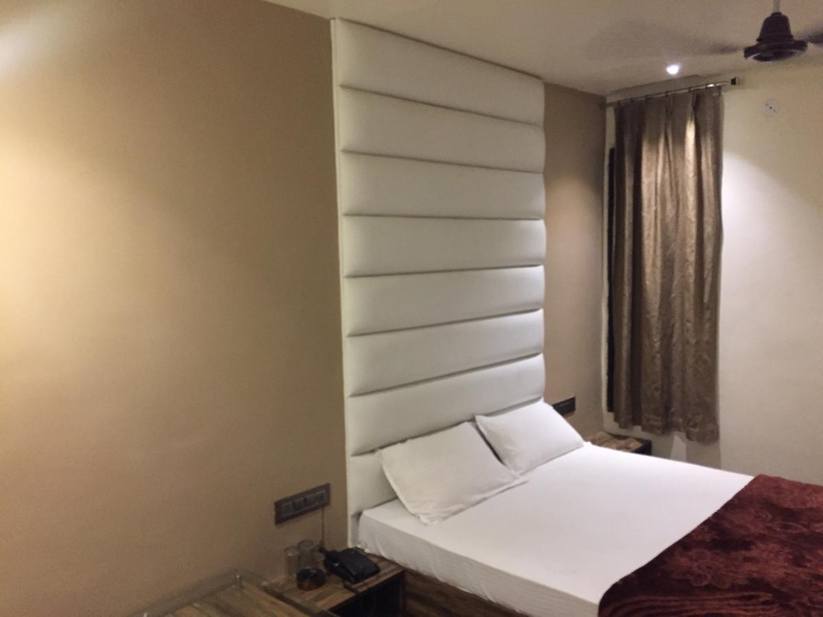 Hotel Shiva Sehore Buitenkant foto
