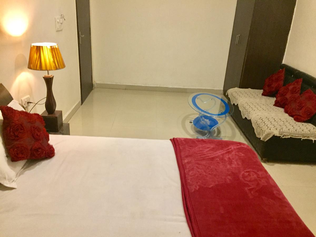 Hotel Shiva Sehore Buitenkant foto